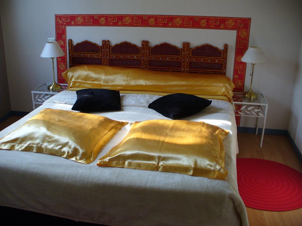 Chambre D'Hotes Dyrslot Saint-Denis-de-Pile ห้อง รูปภาพ